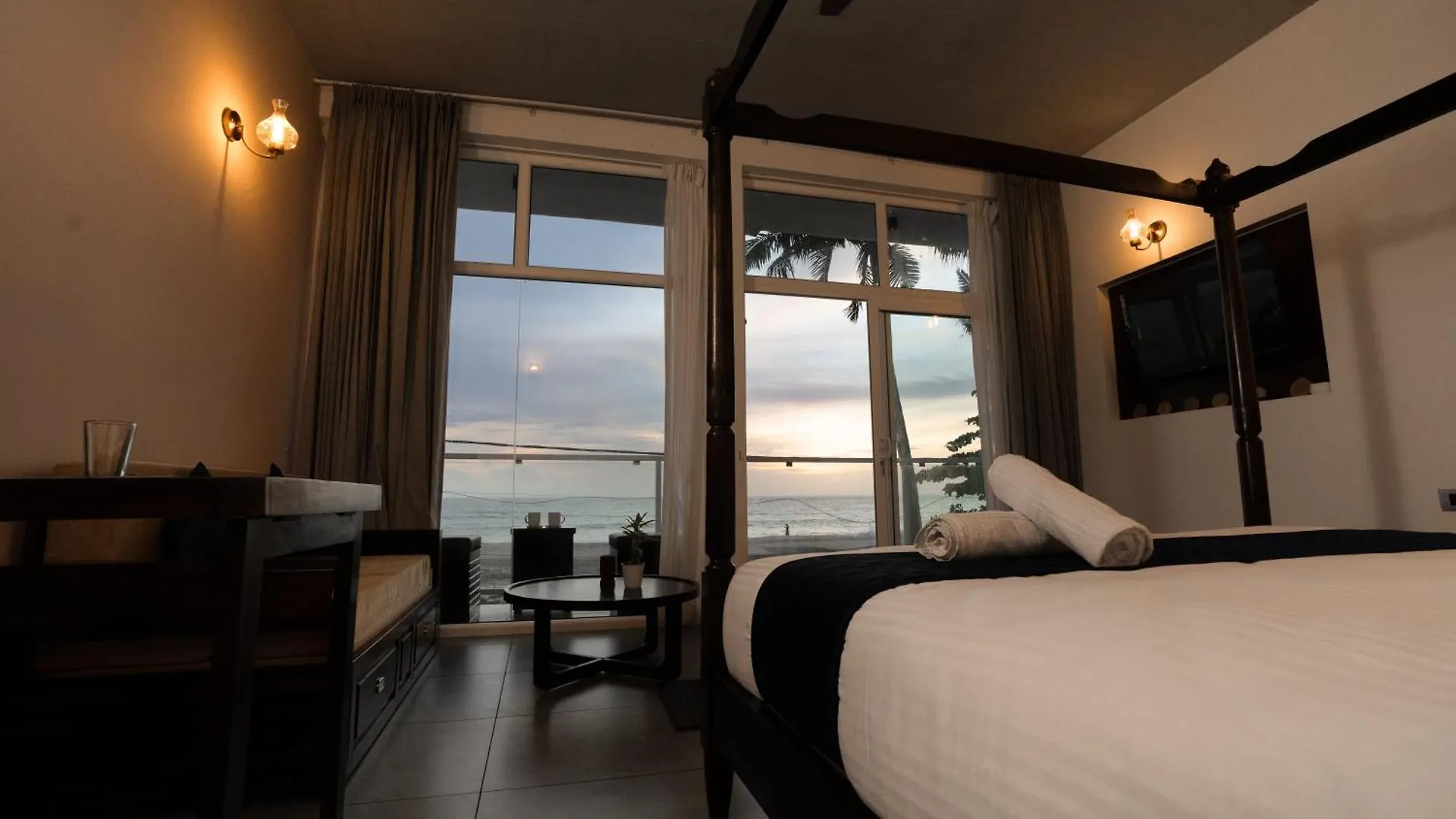 Akoya Beach Villa Alappuzha